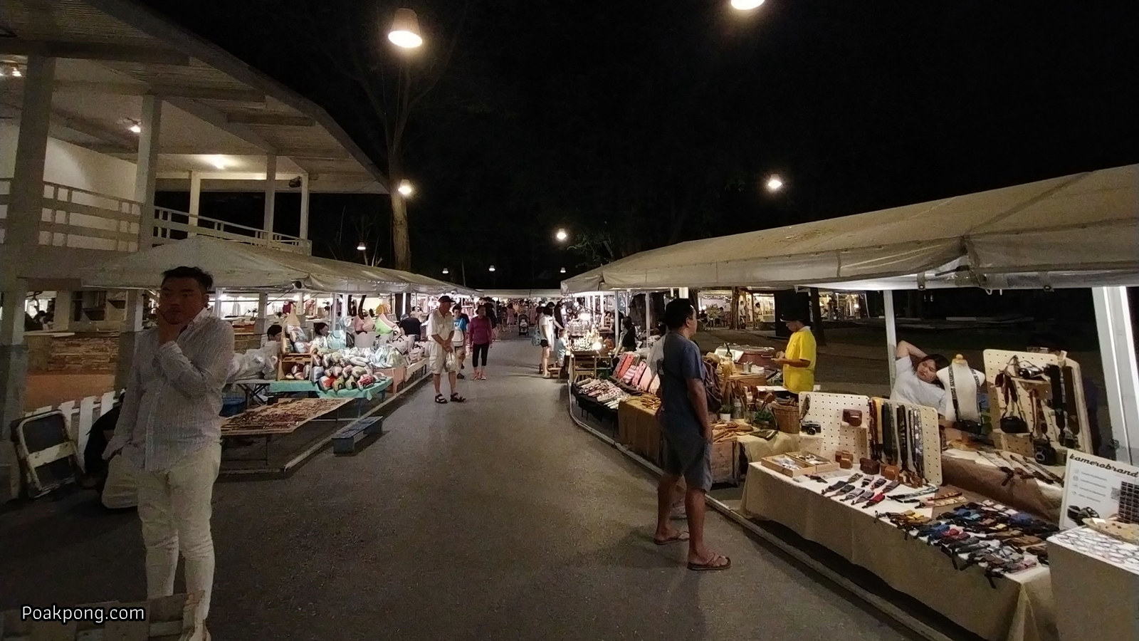 Cicada Market ซิเคด้า-หัวหิน ตลาดคร้าฟท์-สินค้าทำมือ